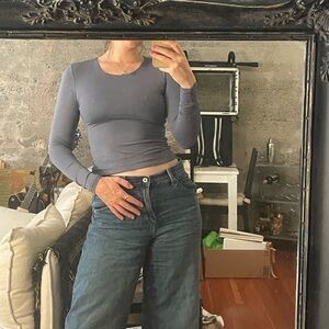 🍓3/$20🍓 Gray Long Sleeve Workout Top